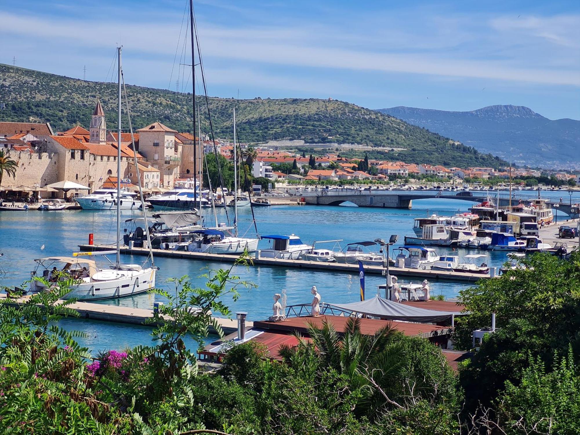 Azzurro Luxury Rooms Trogir Luaran gambar